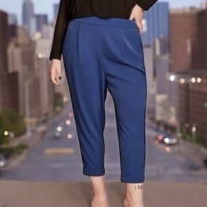 11 Honore Tapered leg